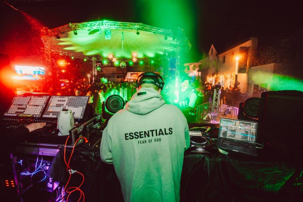 RE_Schneegluehen_2211-83